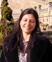 Laura Lucia ESTEVEZ